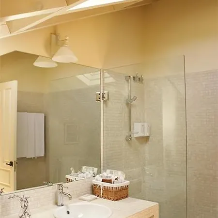 Esperanza 招待所 列加内斯