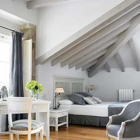 Esperanza 3* 列加内斯