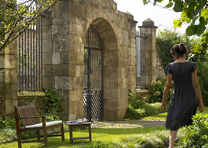 Esperanza Гостевой дом Льерганес